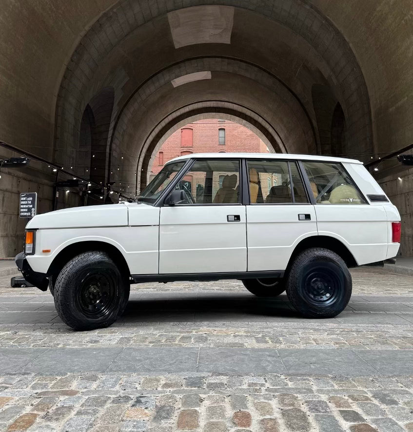 1995 Range Rover Classic 300TDI Manual in Porsche Grande Prix White - AVAILABLE