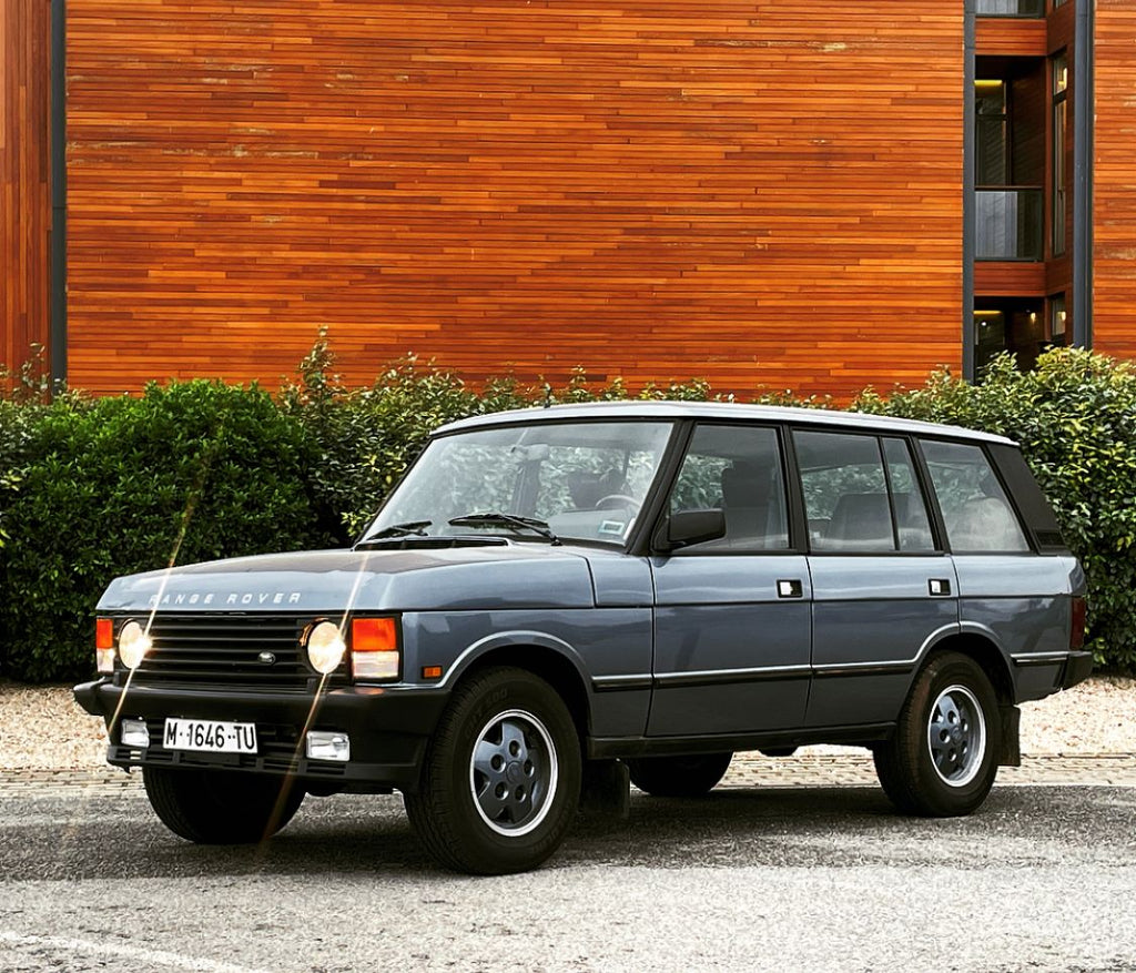 1993 Range Rover Classic LWB in Clear Water Blue